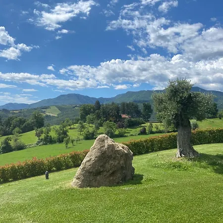 Alojamento de Acomodação e Pequeno-almoço L'oca Giuliva Relais *