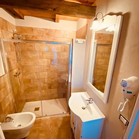 L'oca Giuliva Relais Panzió 3*