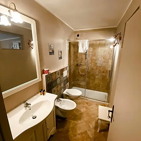 לינה וארוחת בוקר L'oca Giuliva Relais 3*